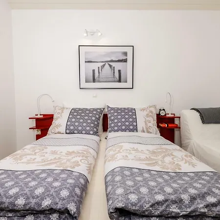 Sea View Cozy With Parking, Close To The Beach! Apartment *