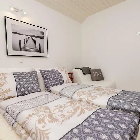 Sea View Cozy With Parking, Close To The Beach! Apartment
