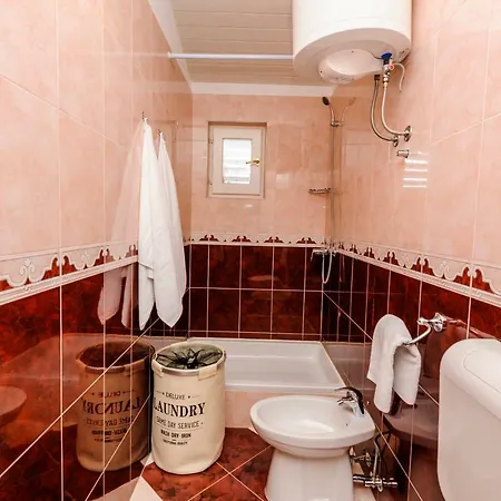 Apartment Sea View Cozy With Parking, Close To The Beach! Zaboric